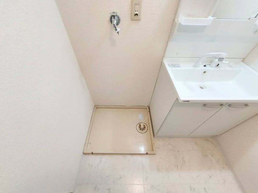 洗濯機置場 メゾンＭＩＮＯＲＵ