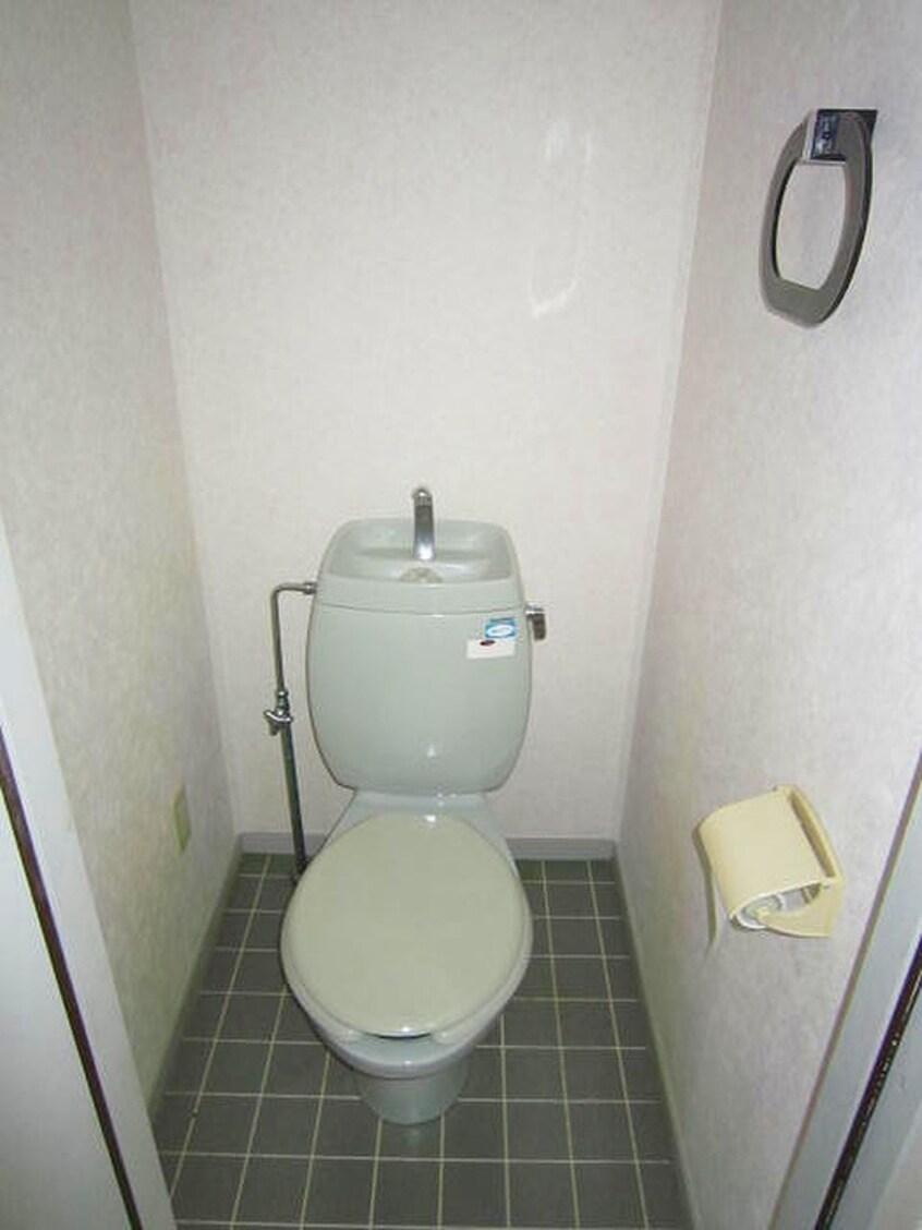 トイレ パナハイツアミジマ
