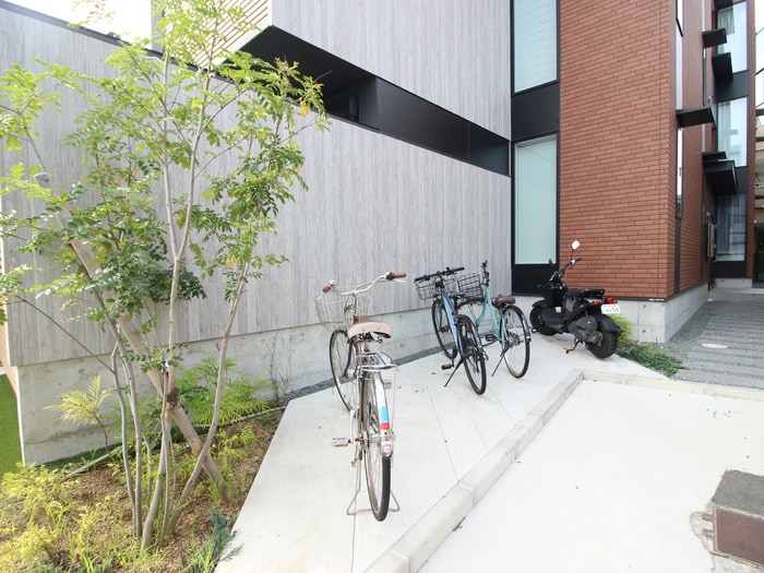 駐輪場 コティ大蔵天神