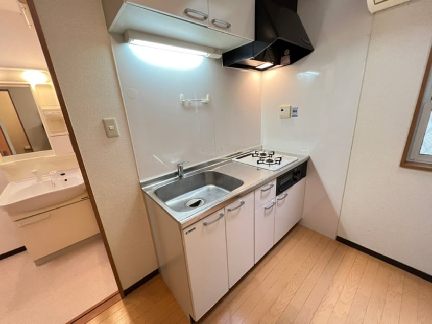 キッチン フォルビ－ト六甲