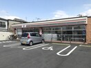 セブンイレブン東大阪柏田本町店(コンビニ)まで423m Vier Casa D