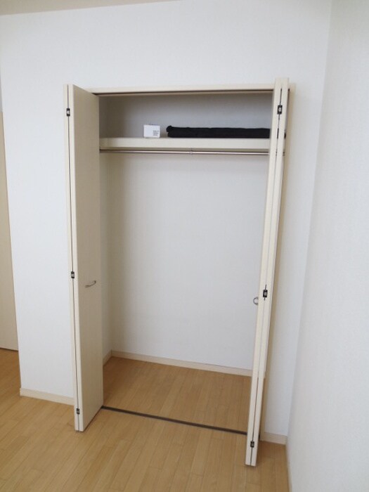 収納 ネ－ブルソフィア藤江