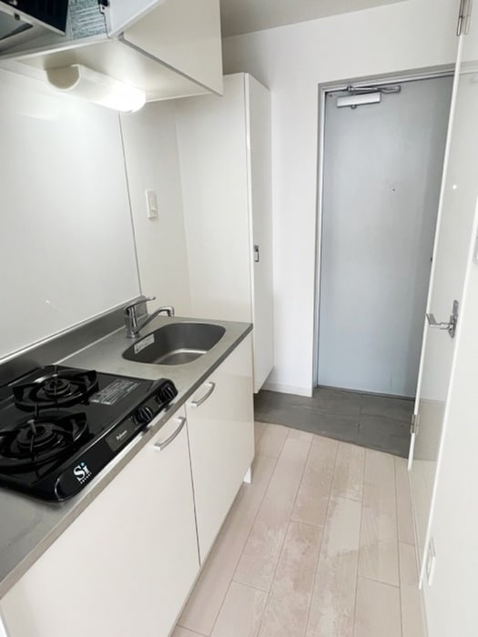 廊下 Primavera Nishi Shinsaibashi