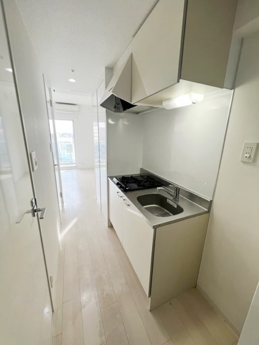 廊下 Primavera Nishi Shinsaibashi