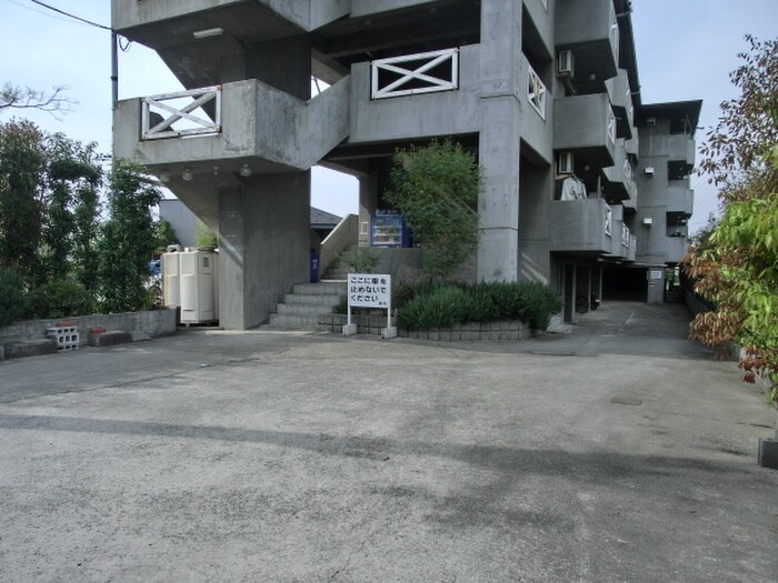 エントランス部分 シャロ－ム山城
