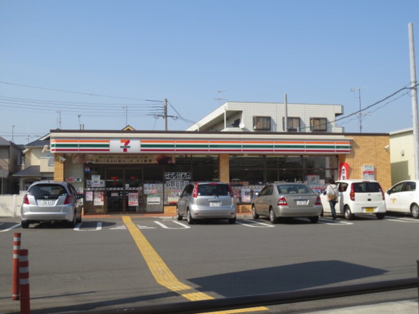 セブンイレブン(コンビニ)まで400m 水田地所貸家(C)