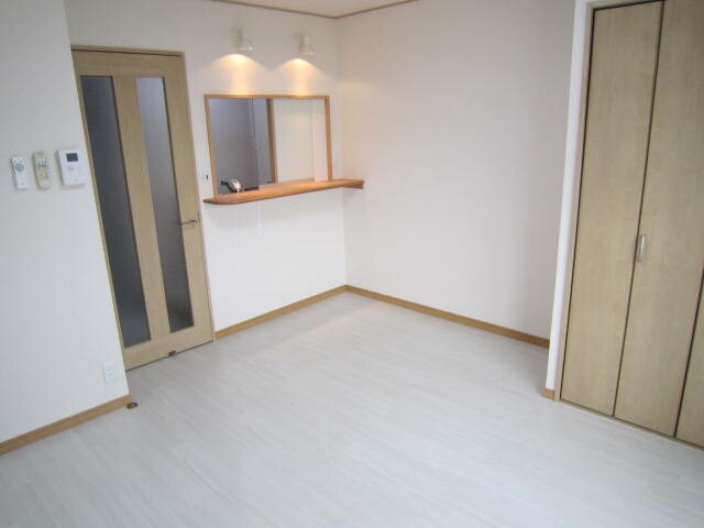 居室 メゾンフジ