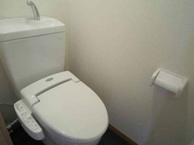 トイレ メゾンフジ