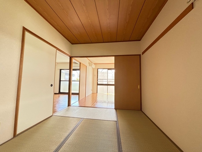 居室 ヴェルデ三番館