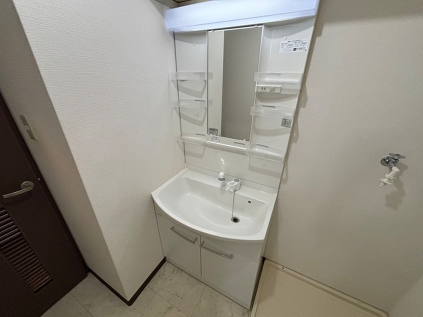 洗面 ヴェルデ三番館