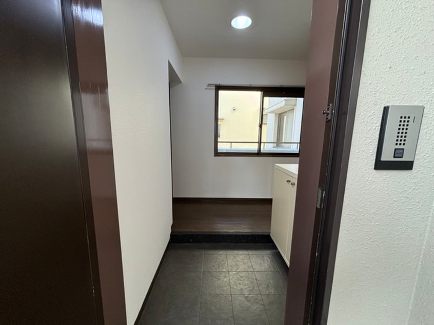 玄関 ヴェルデ三番館