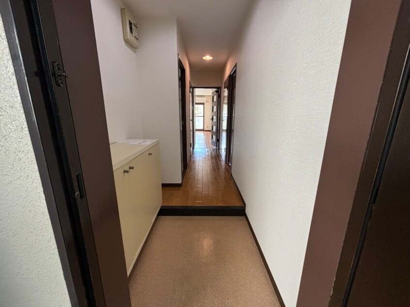 玄関 ヴェルデ三番館