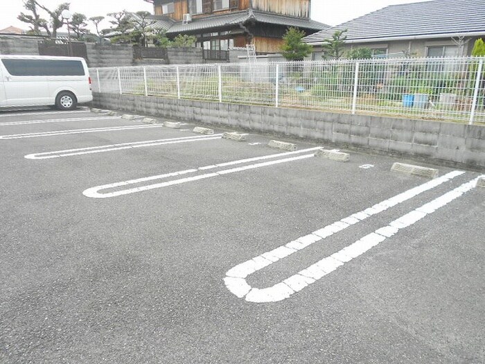 駐車場 サンシャイン