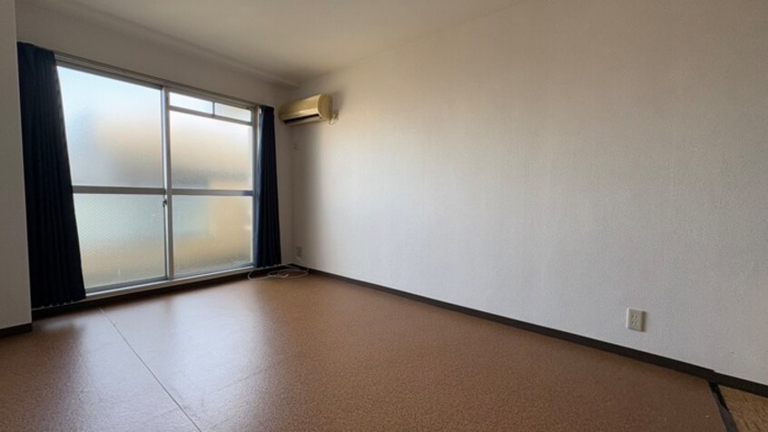 居室 ローズガーデン