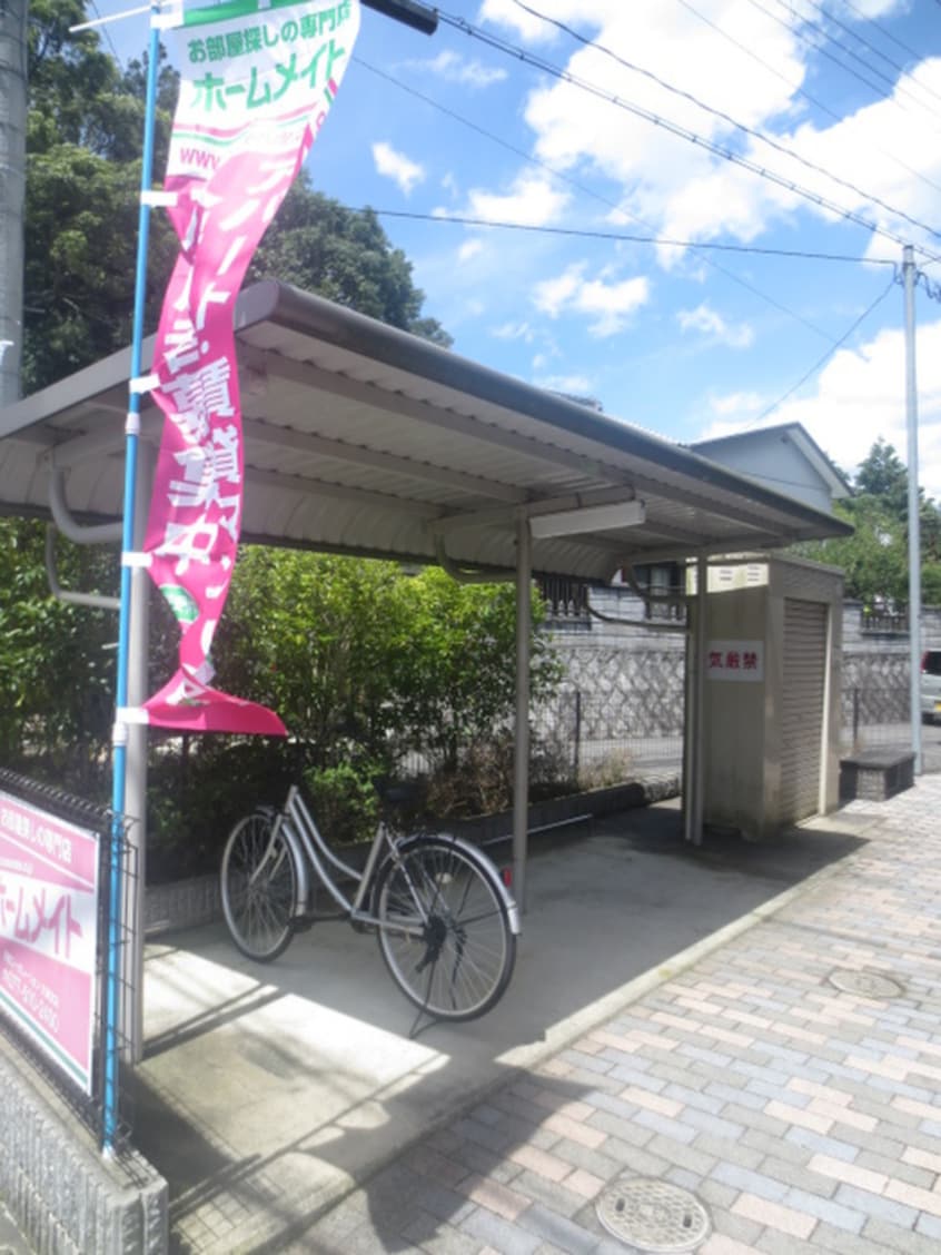 駐輪場 ハピネスヒル