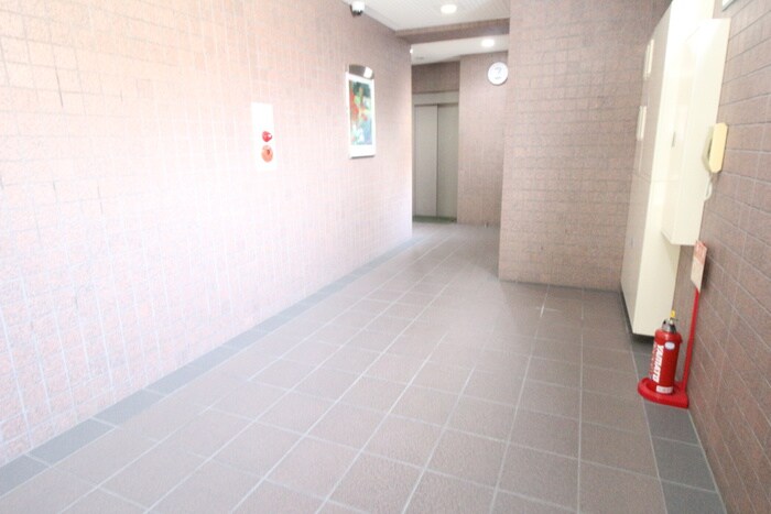 エントランス部分 エスト・アベニュー