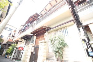 正覚寺貸家