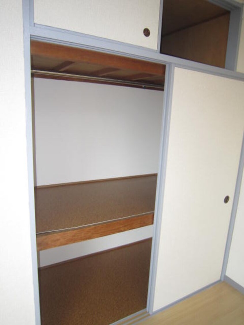 収納 サニーハイツ長居