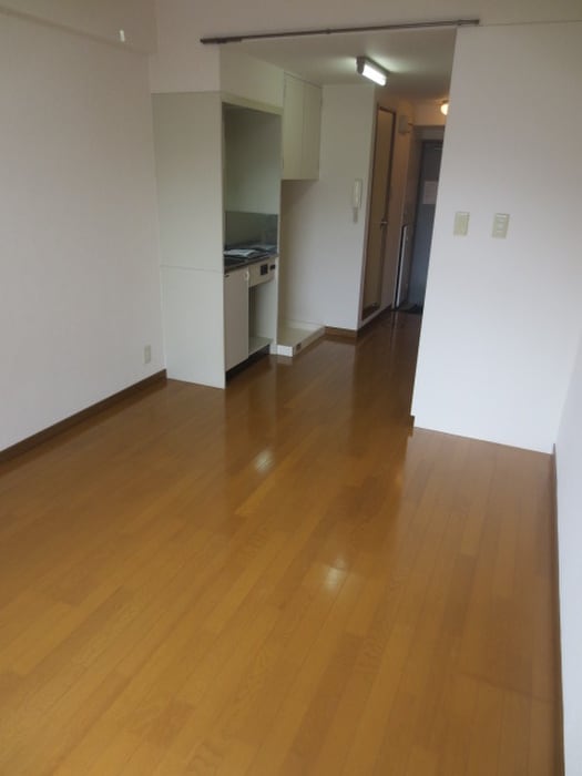 内観写真 メゾネット栄根