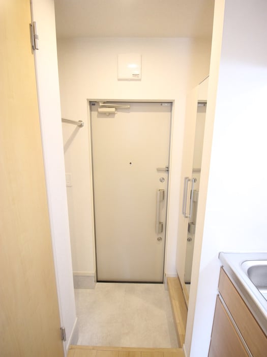 玄関 ソラーナ古川橋