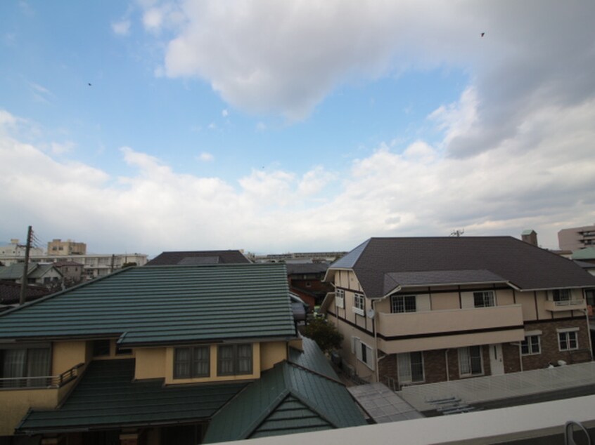 室内からの展望 光　Haus+