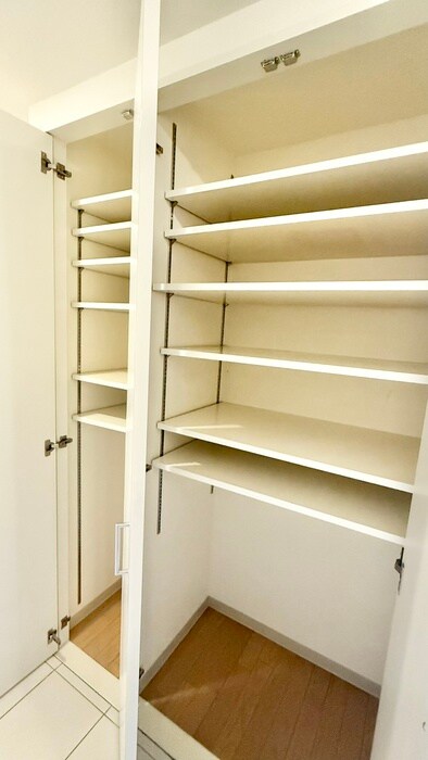 靴箱 KDXレジデンス本町橋