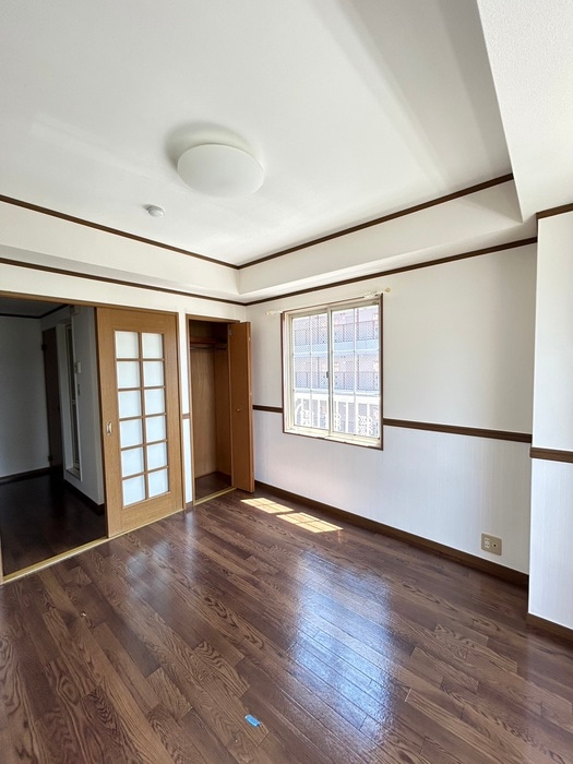 内観写真 リバ－ライズ高井田