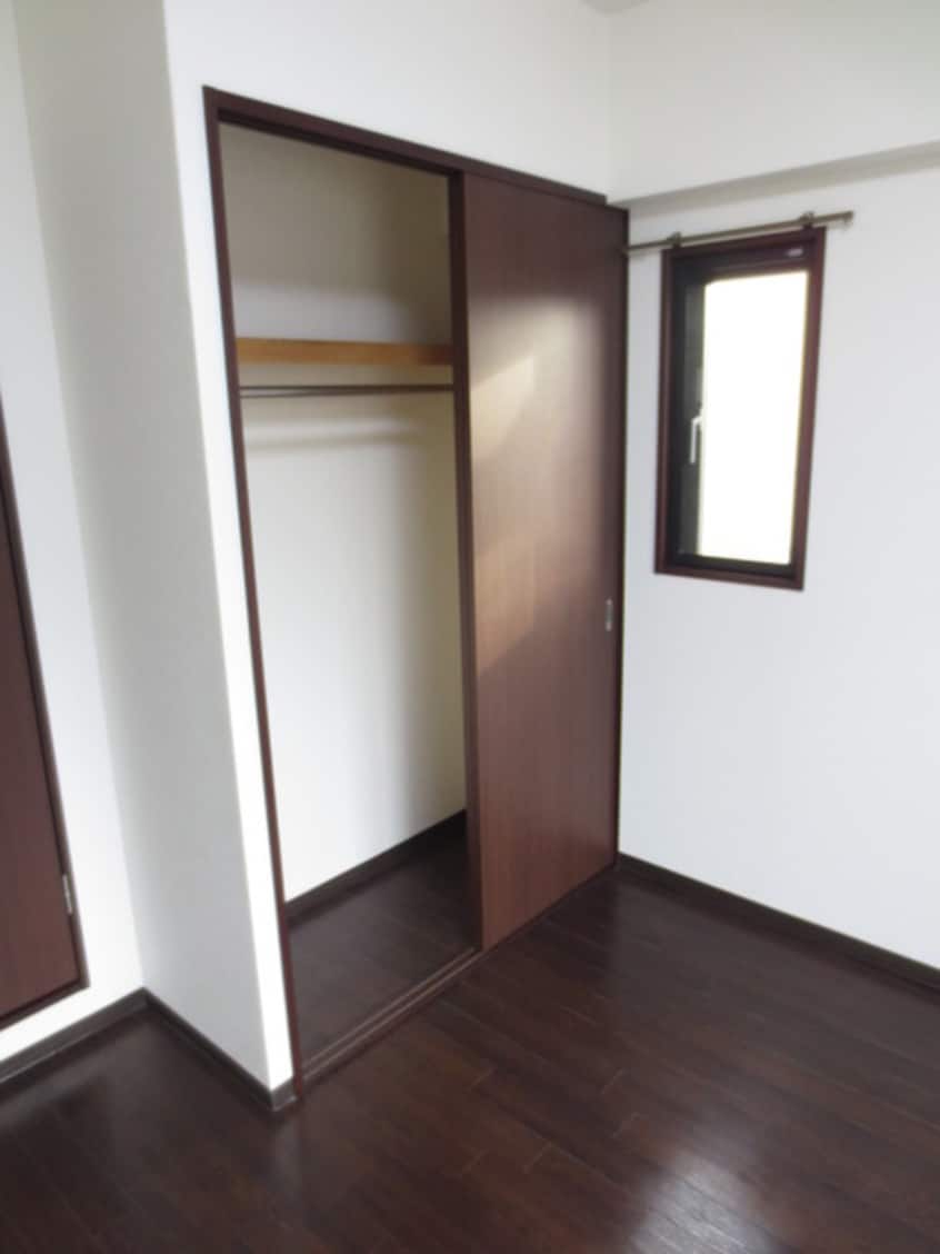 収納 ラフォ－レ東野田