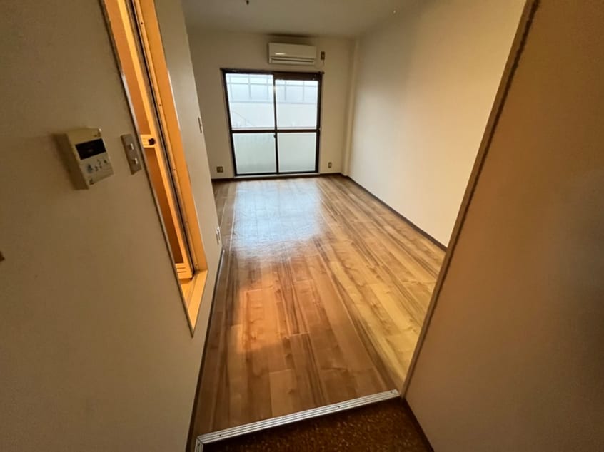 廊下 パイント－リ南郷