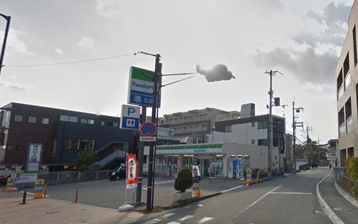 ファミリーマート(コンビニ)まで580m パイント－リ南郷