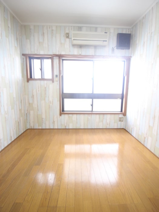 居室 マンション松山