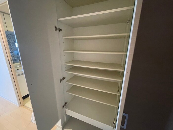 靴箱 ヴェレーナ京都西向日(717)