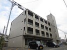 クローバー勧修寺の外観