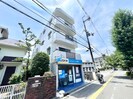 シュロス箕面の外観