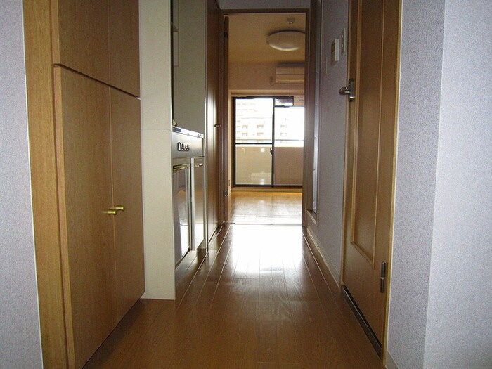 廊下 エステムコート新大阪(403)