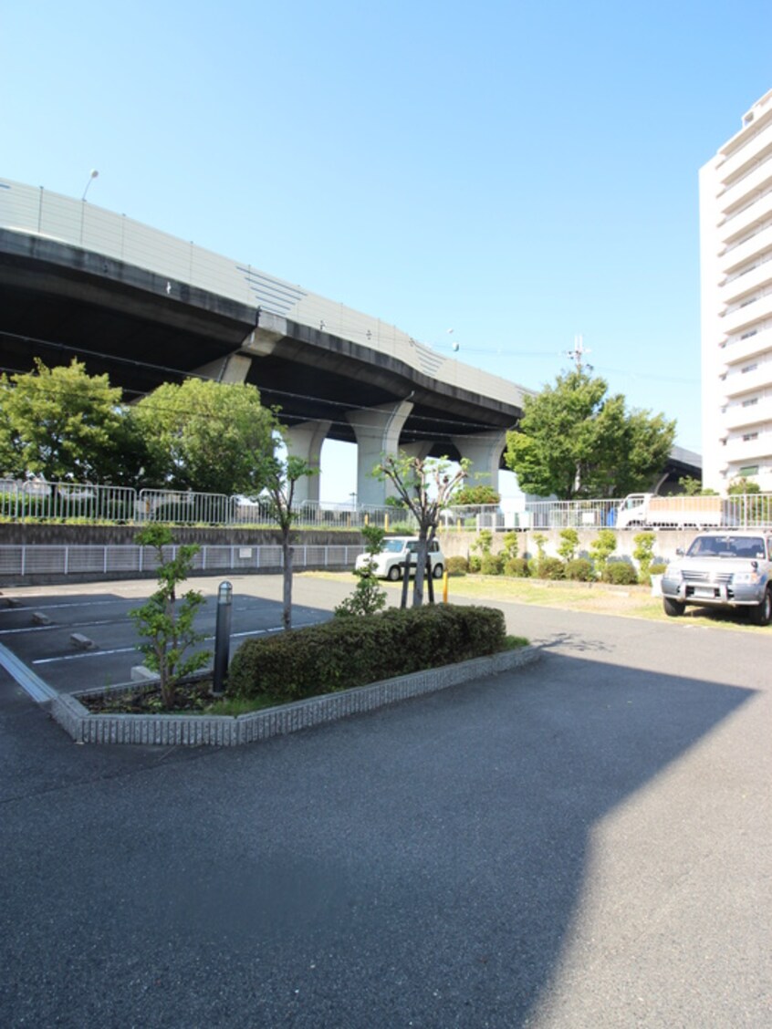 駐車場 ル－チェⅠ番館