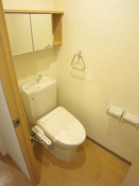 トイレ サンライト川向井