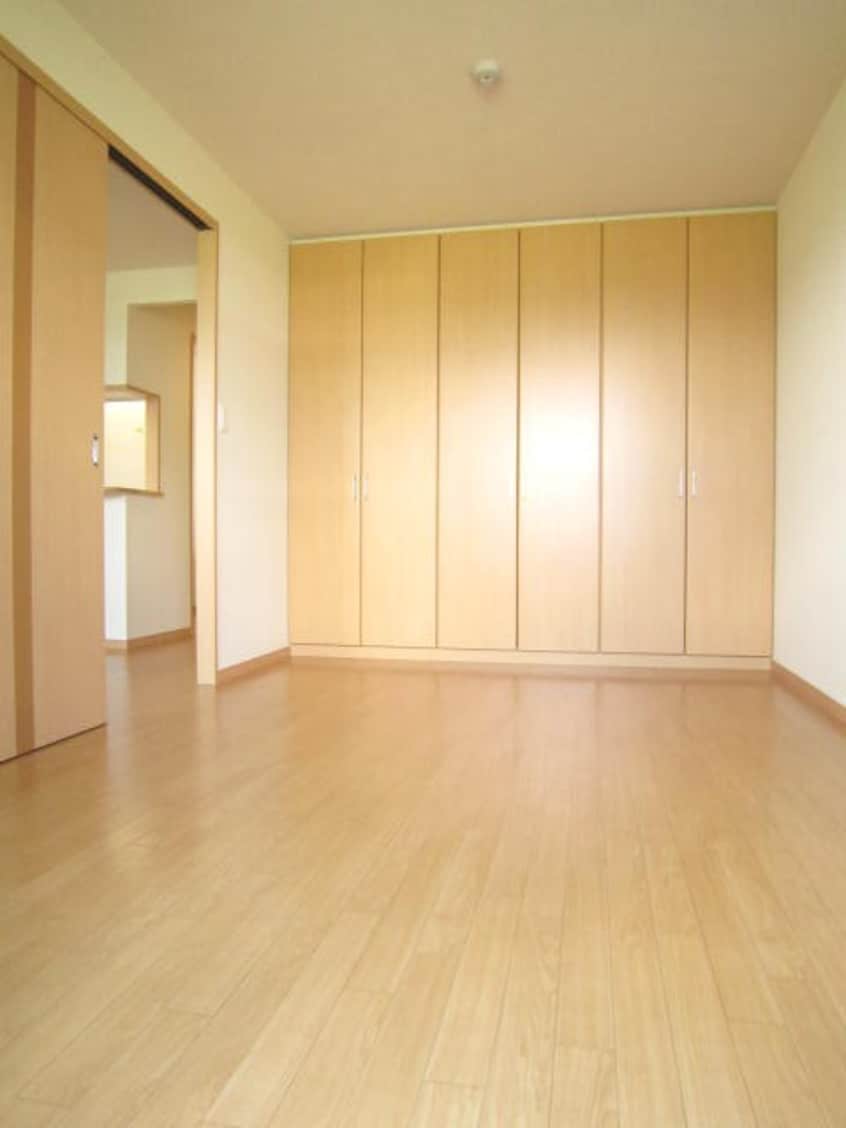 居室 サンライト川向井