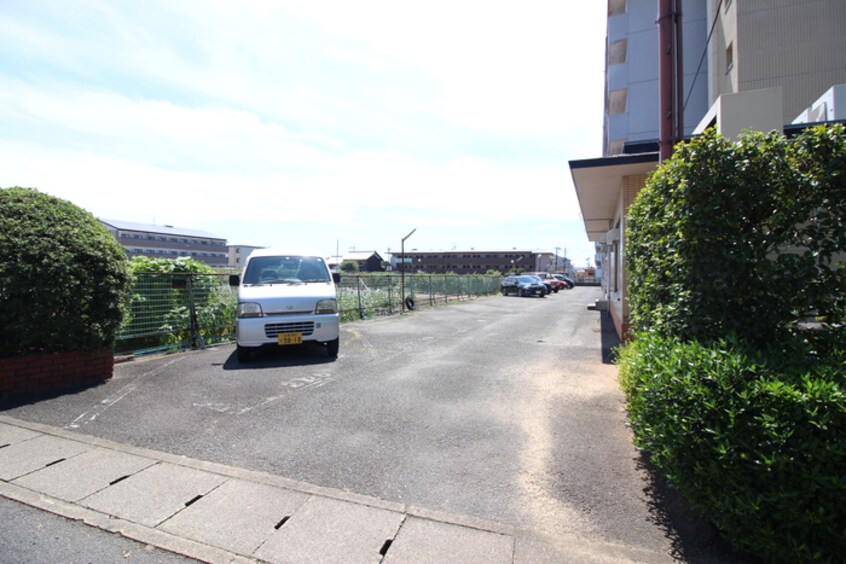 駐車場 シャトーウメダ