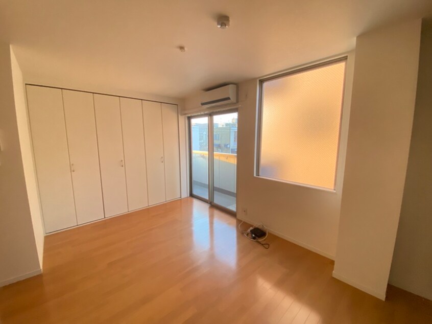 居室 ソレイユ塚口