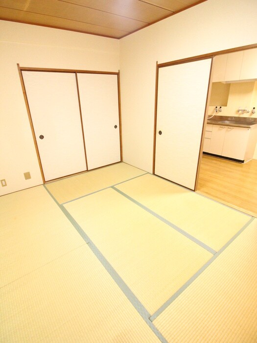 居室 三木シャトーマンション