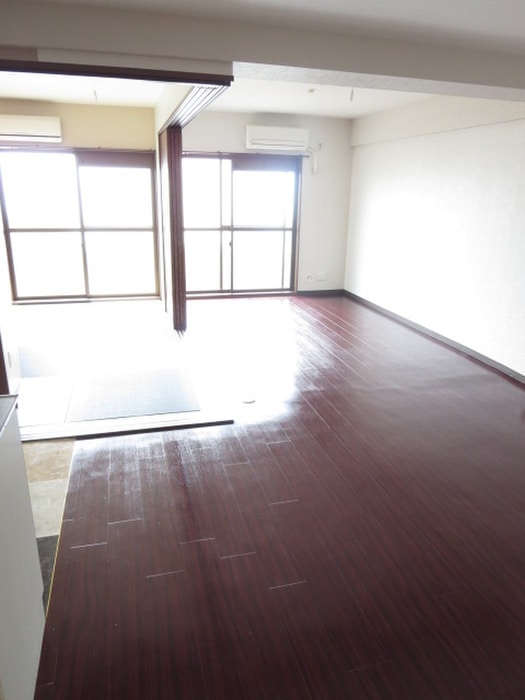 居室 第２くめマンション