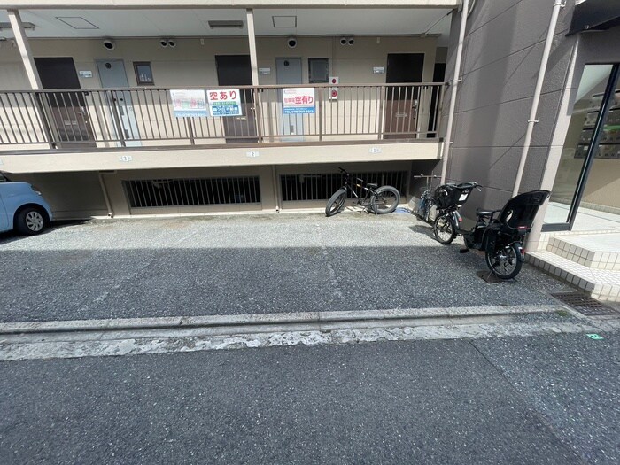 駐車場 リ‐ドサザン霞ヶ丘