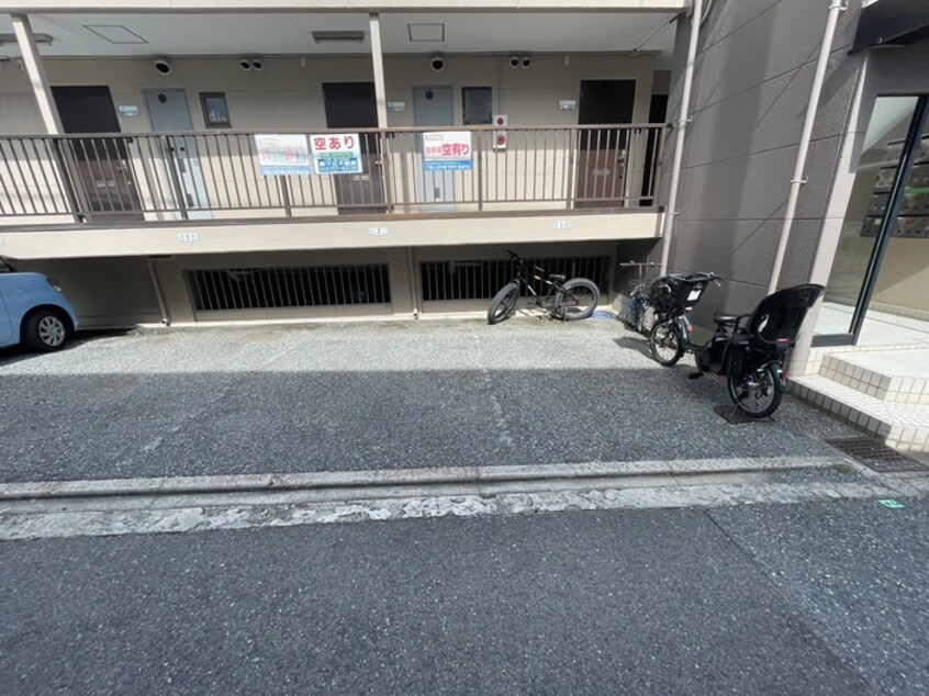 駐車場 リ‐ドサザン霞ヶ丘