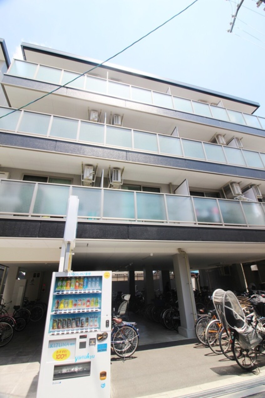外観写真 KandM　別館