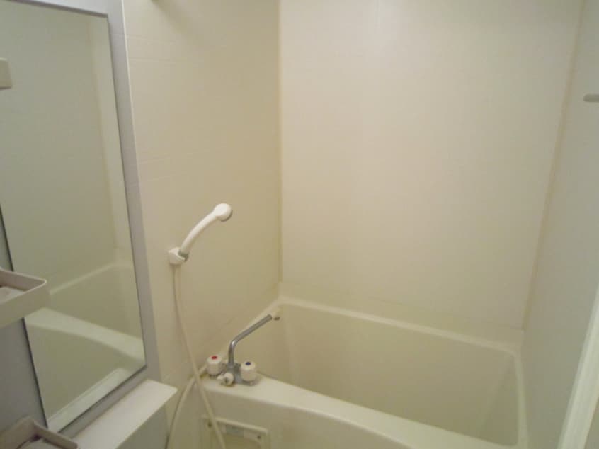 バス／シャワールーム等 メゾンラフィネ