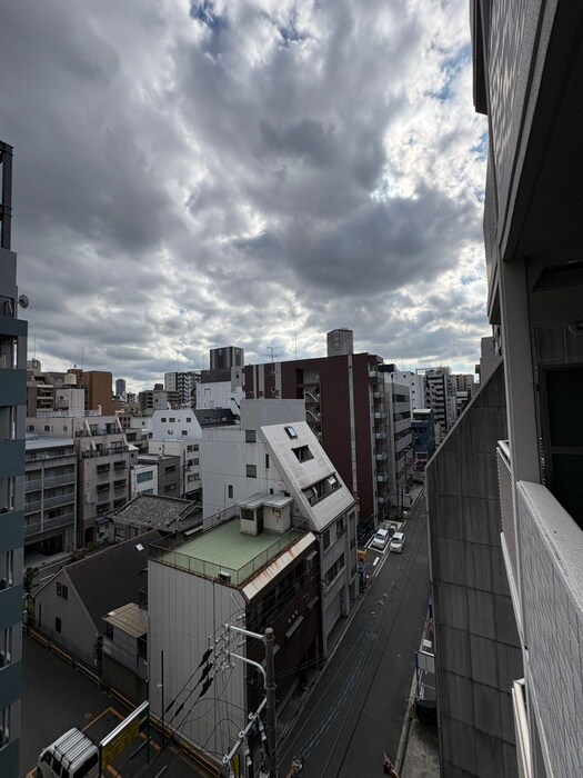 室内からの展望 ﾌﾟﾚｻﾝｽ江戸堀(707)