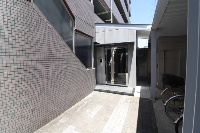 エントランス部分 AlpheccA