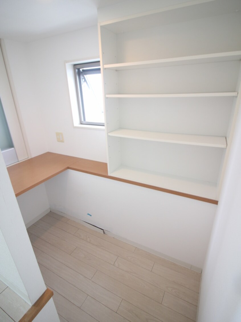 内観写真 ＡＲＲＯＷ　ＦＩＥＬＤＳ貮番館