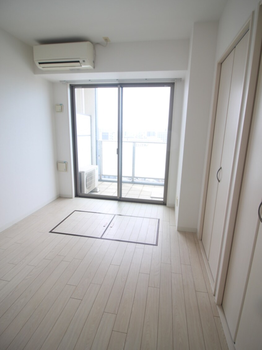 居室 ＡＲＲＯＷ　ＦＩＥＬＤＳ貮番館